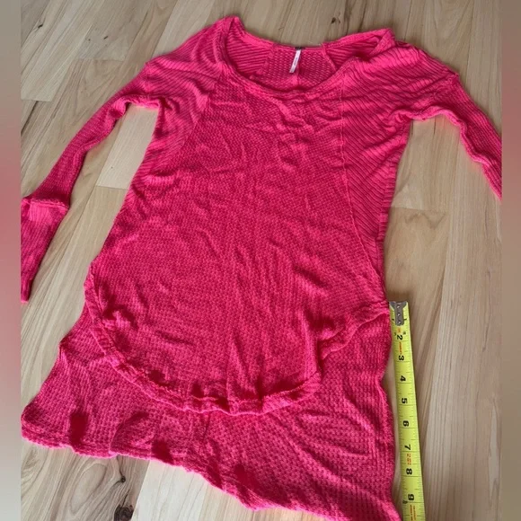 Free People Coral Poppy Red Drippy Ventura Waffle Knit Thermal Top Size XS - Picture 8 of 11